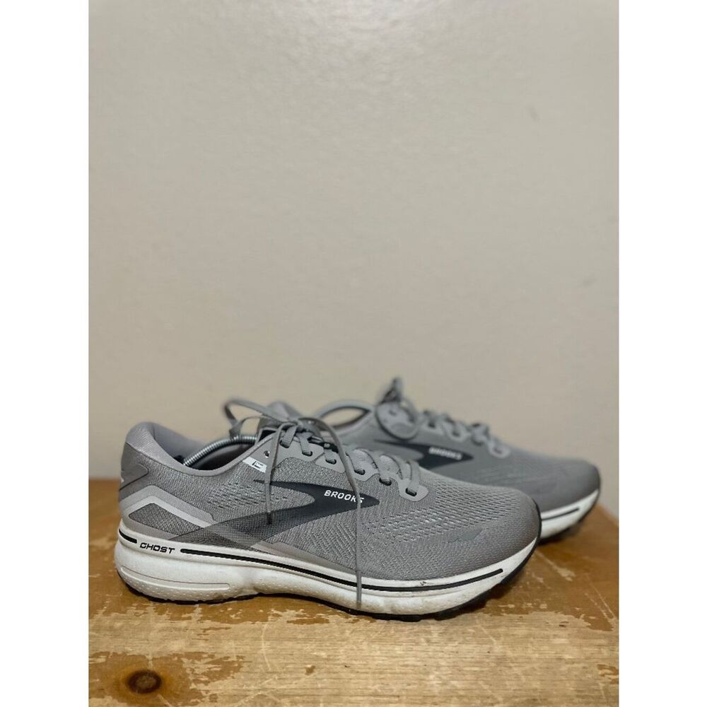 Brooks Ghost 15 Men’s Road Running Shoes Size 13 Gray Lace Up Performance